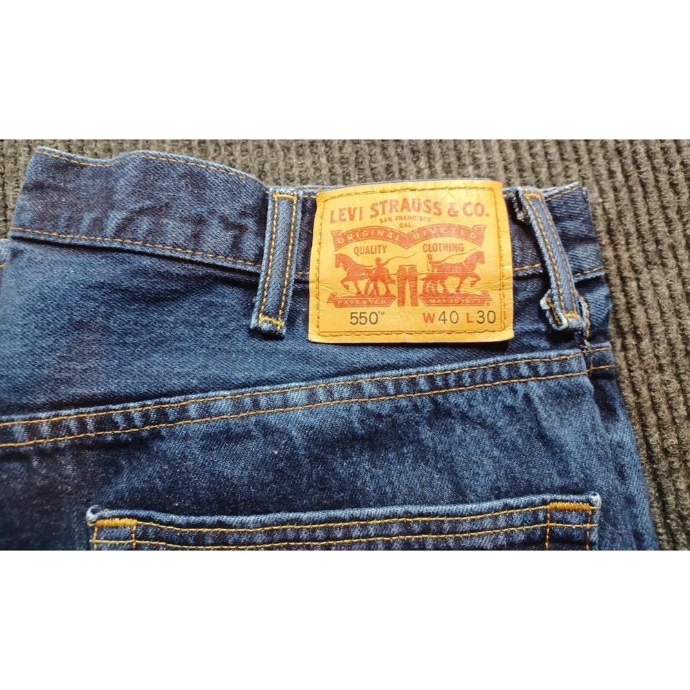 Levi's Men's 550 0216 Relaxed Heavyweight 40x30 Dark Blue Non-Stretch - Picture 2 of 6